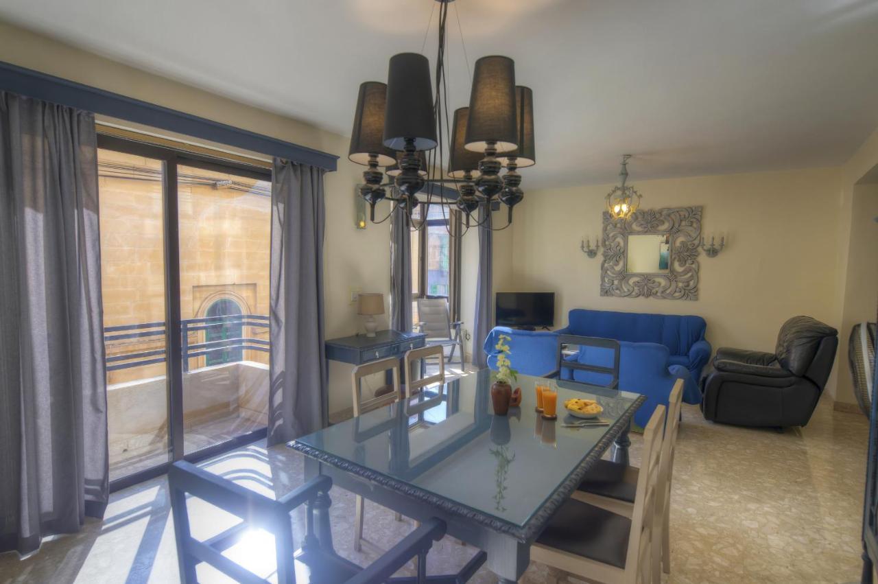 Large And Bright Apartment In The City Centre Goslm-2 Слима Екстериор снимка