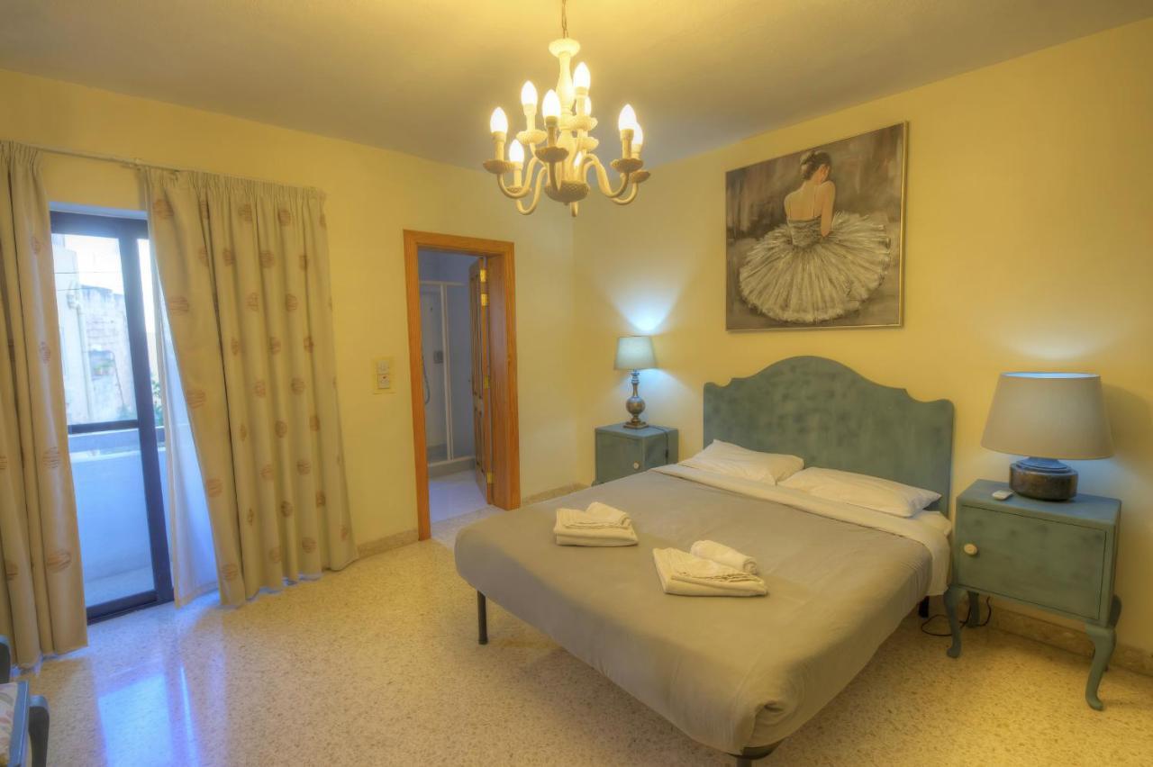 Large And Bright Apartment In The City Centre Goslm-2 Слима Екстериор снимка